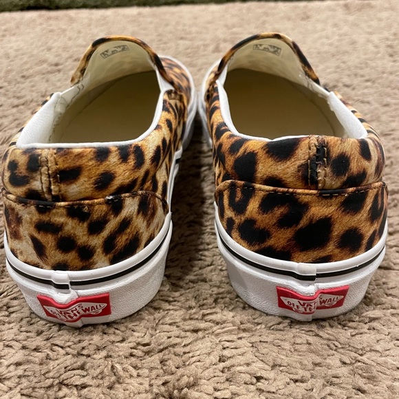Vans cheetah print size 8.5 NEW - Picture 3 of 5
